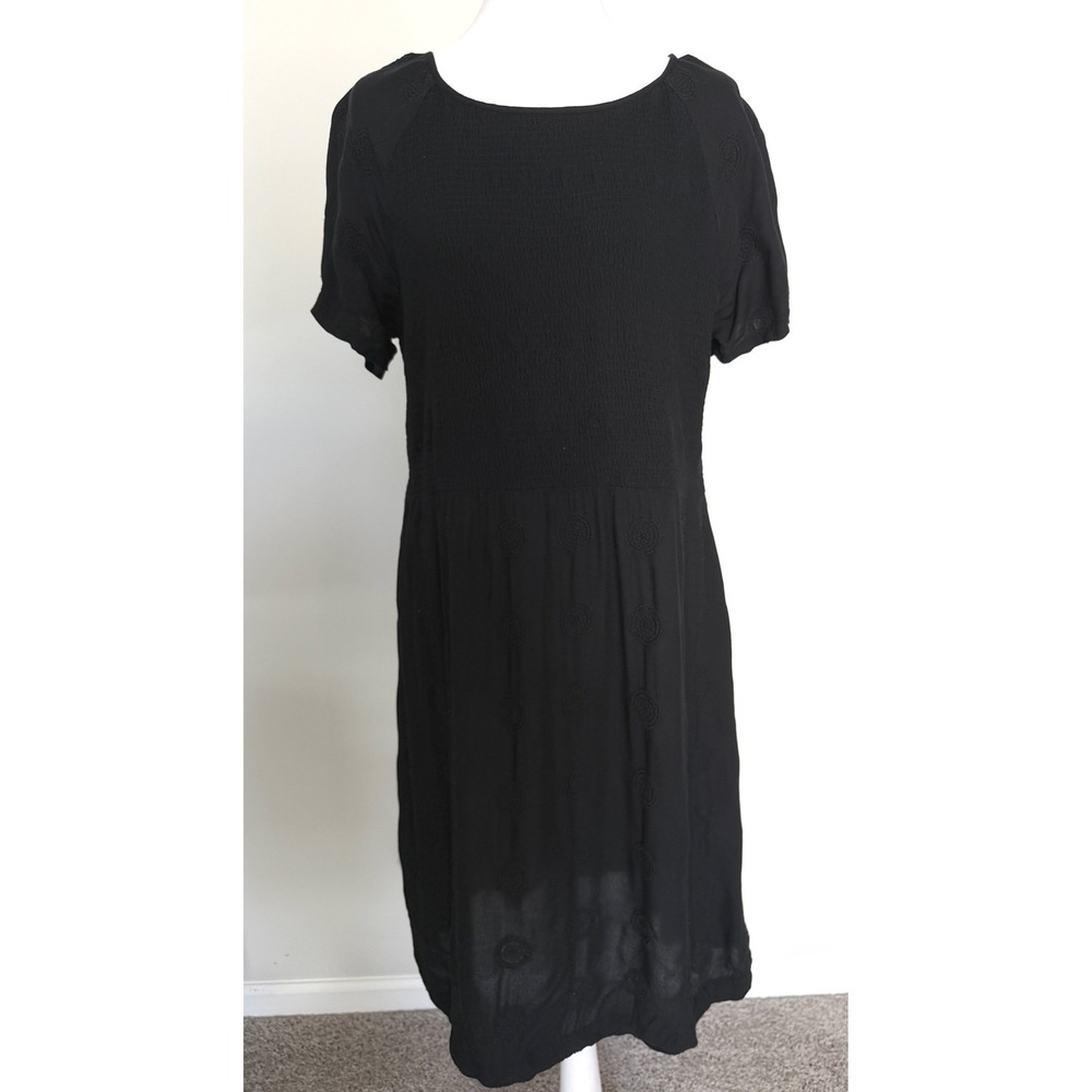 J.Jill Black Smocked Embroidered Midi Dress Womens Medium Short Sleeve Viscose